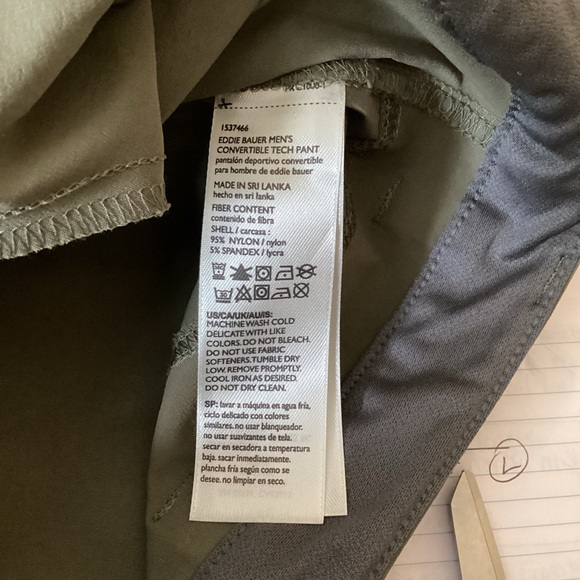 Eddie Bauer Men's Green Convertible Cargo Quick Dry Pants - Picture 5 of 6